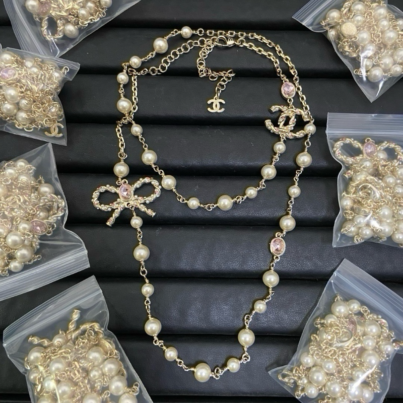 CHN118 Women's Bow Double C Pearl Sweater Chain Jewelry