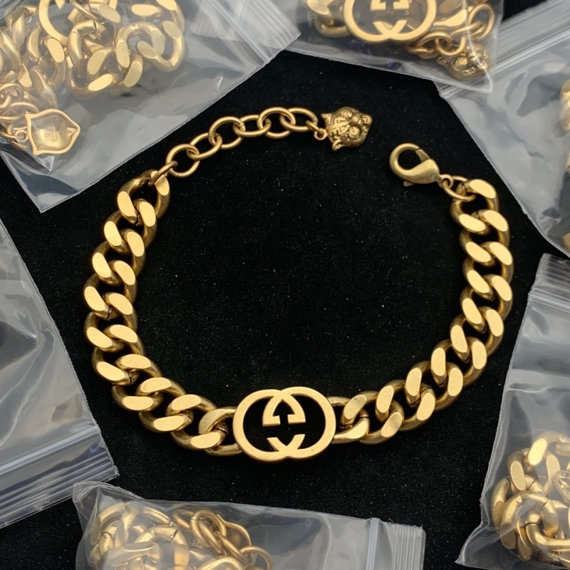 GB23 New Fashion Bracelet Size 18CM Jewelry