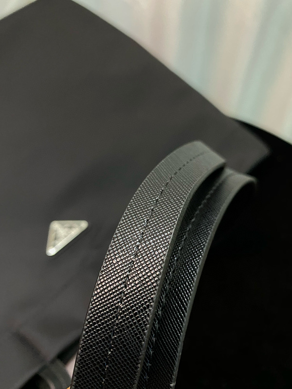LPP31 bag 38-32-16cm Hand bag