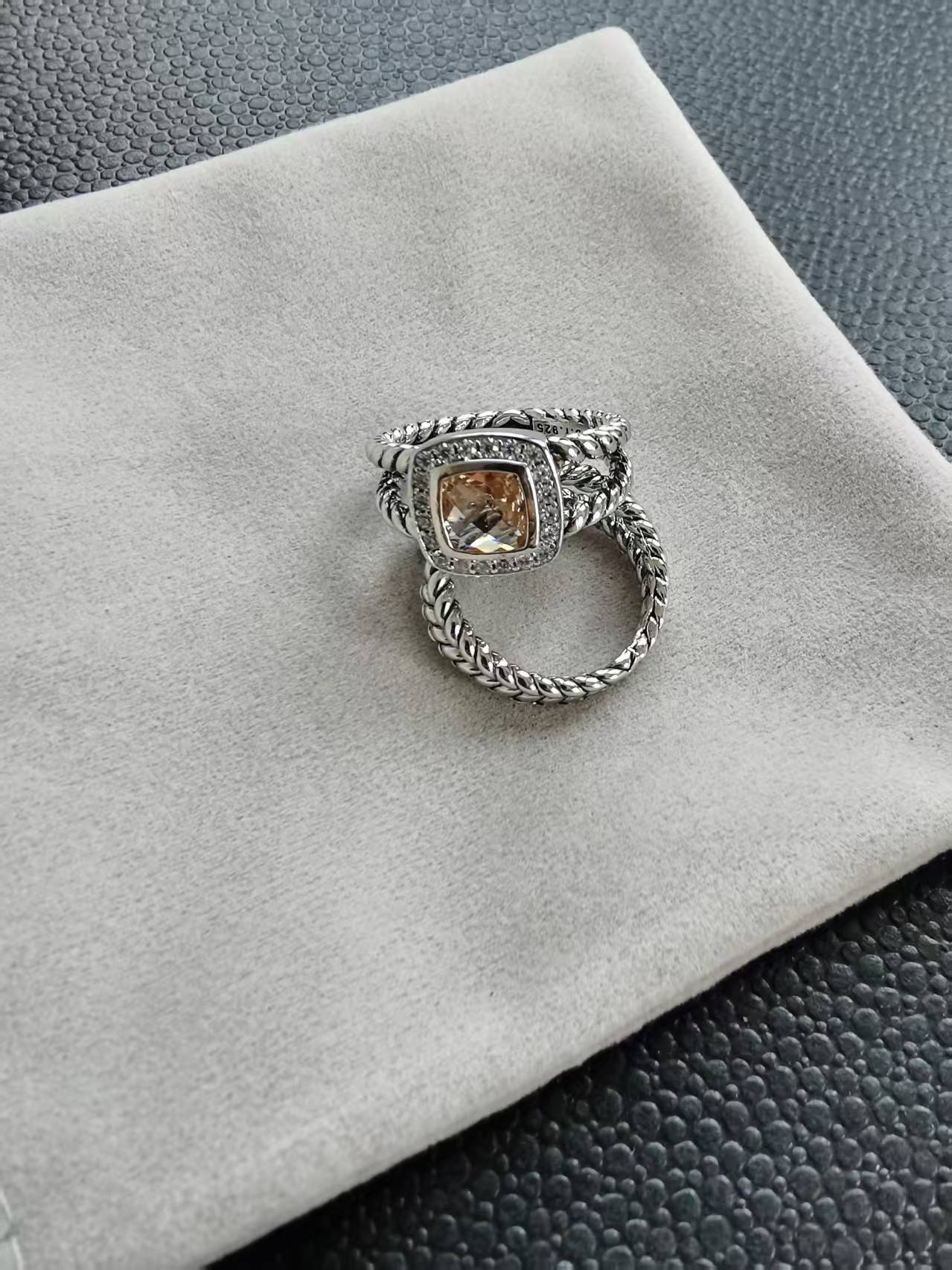 DY DR21 Simple Zircon Ring Popular Knot Line Ring Jewelry