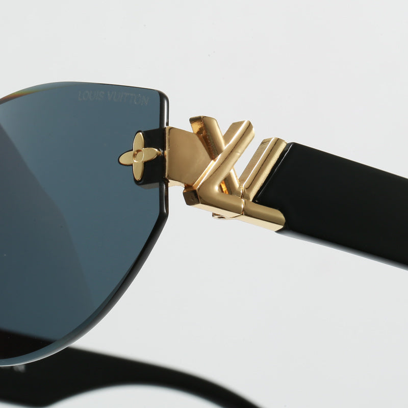 68088 Sunglasses with box