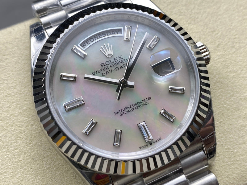 RW58 Women's fritillary face double calendar Week log watch 31MM