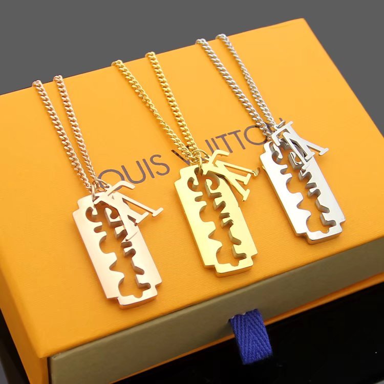 LVN011 Letter Blade Pendant Necklace Jewelry