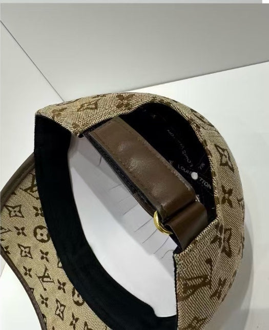 LVH42 New Sun Hat Duck Tongue Hat