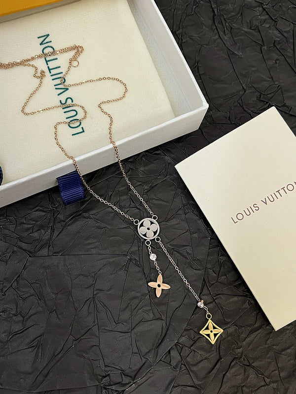 X632 Women's new titanium steel fashion necklace jewelry