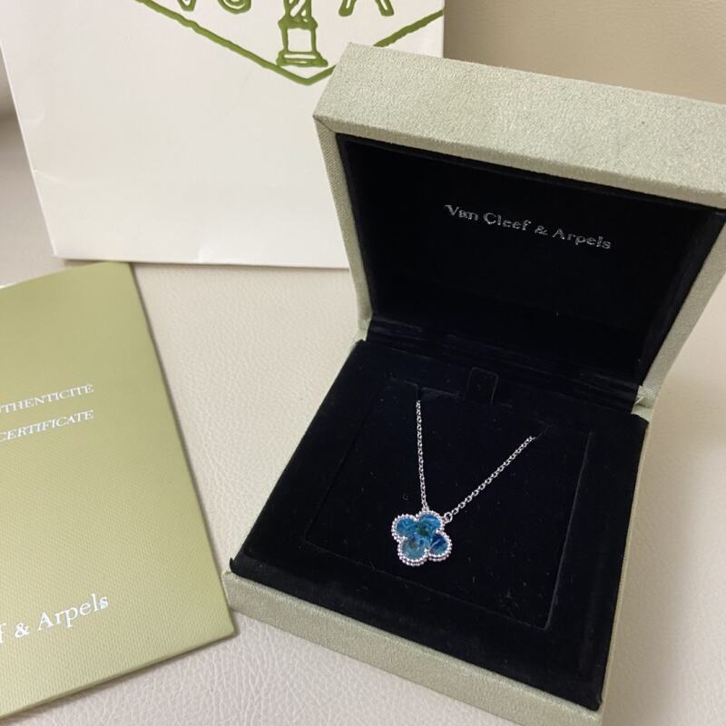 VAN37 New Mini Spring Necklace Jewelry