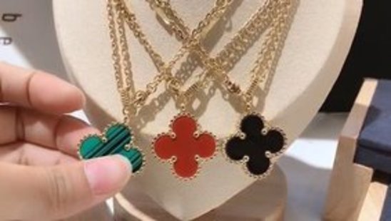 X133 Women's large multiple wear necklace jewelry