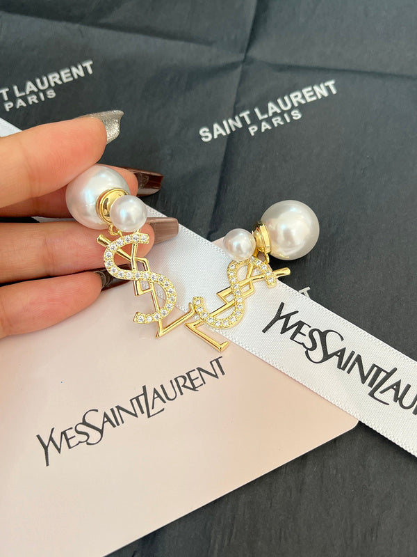 A1081 Women's new fashion stud earrings jewelry