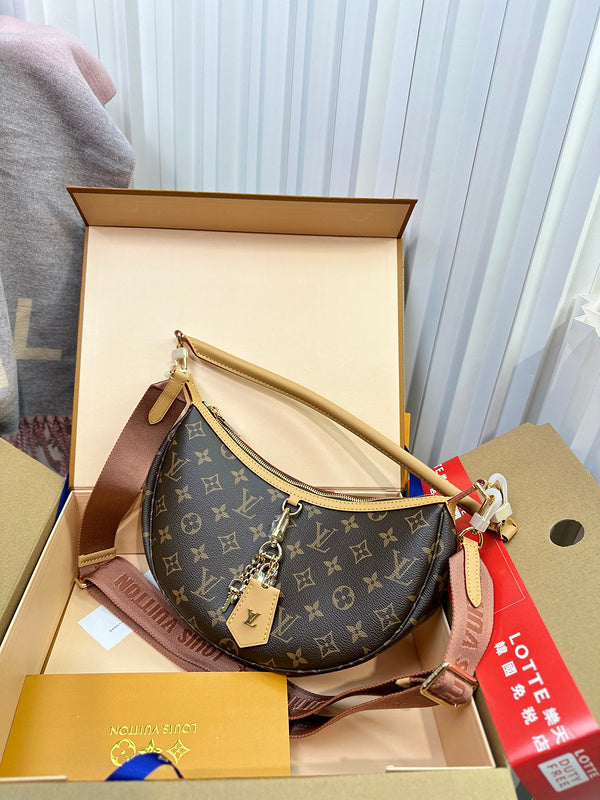 MLB1 Women's new fashion 22x9x33cm moon bag