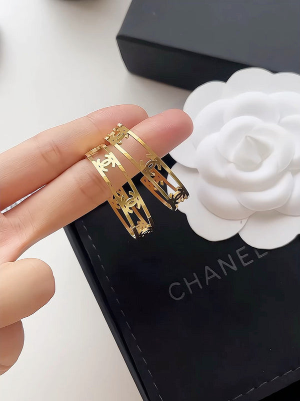 A997 Women's fashion half-round stud earrings jewelry