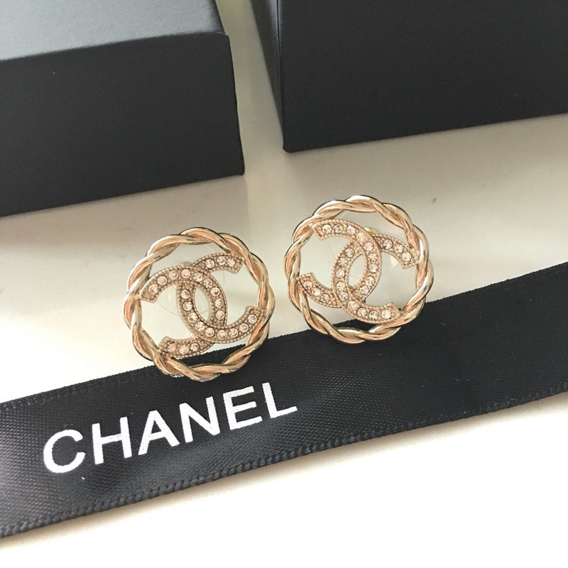 CHE120 Classic ladies twist round earrings Jewelry