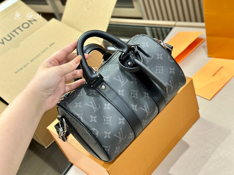 MLVB4 Men's new pillow bag 25*15cm
