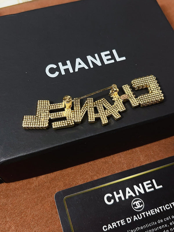 D187 New women's brooch jewelry