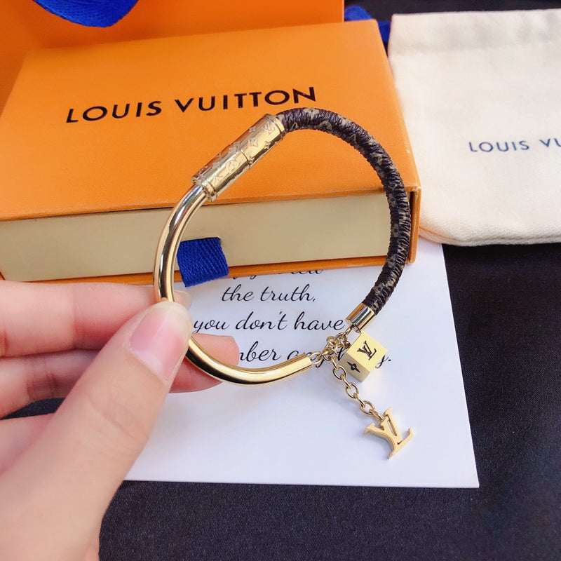S123 Presbyopia leather braceletjewelry jewelry