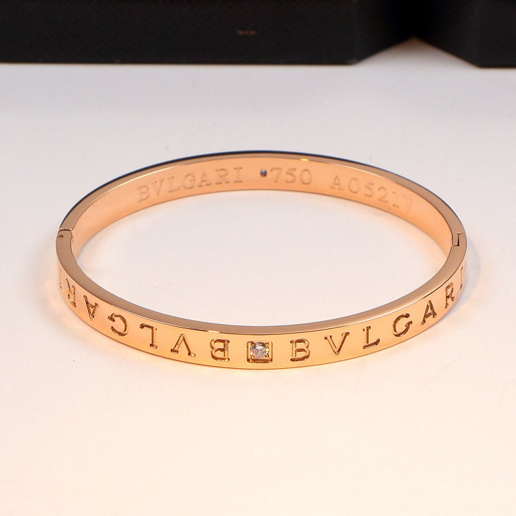 BVB4 316L steel and crystal with 18K gold plated Jewelry