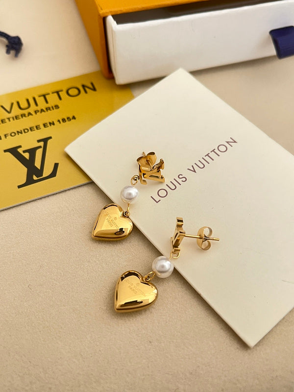 A1058 Women's new fashion titanium steel earrings