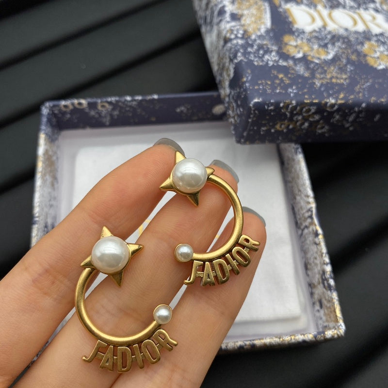 DIE4 Woman fashion alloy earrings Jewelry