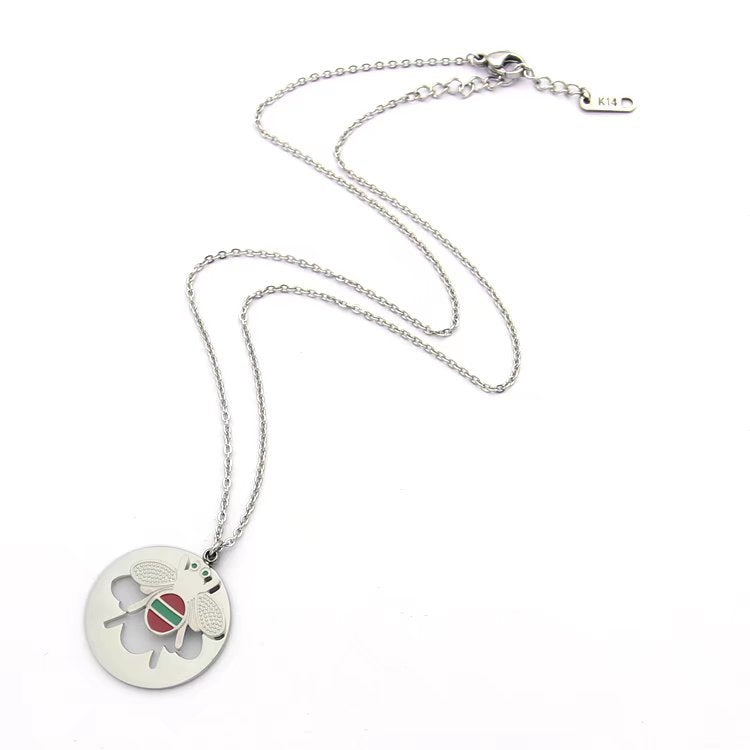 GN05 Round Bee Pendant Necklace Jewelry