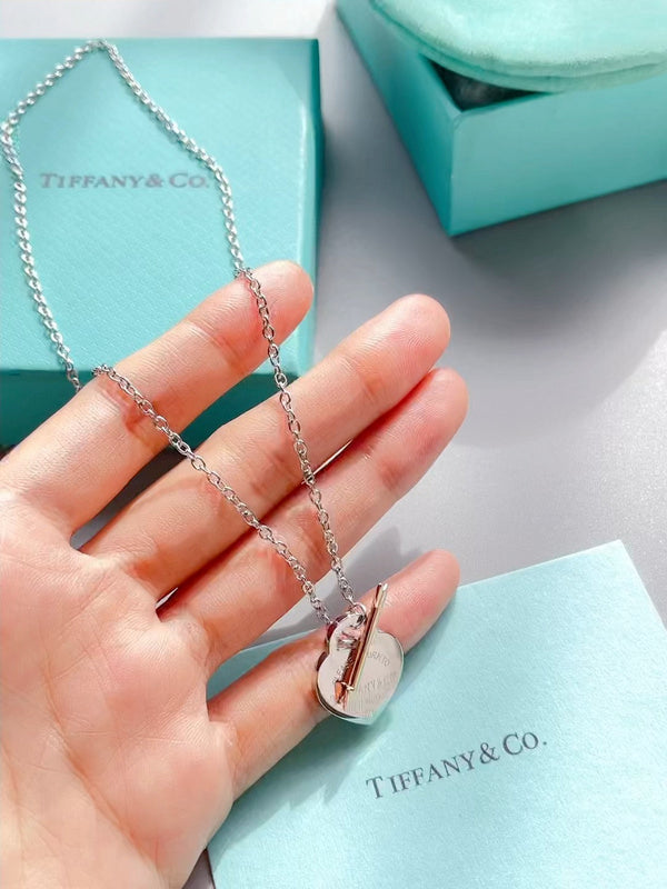X639 Women's titanium steel necklace jewelry
