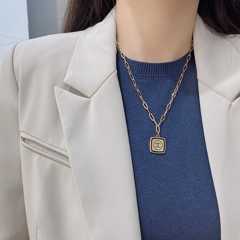 X398 Square brand dripping oil pendant necklace jewelry