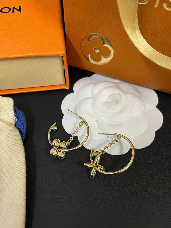 A940 Square flower earring Jewelry