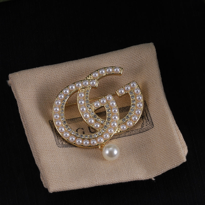 GUX1 Women brooch gold-plated jewelry