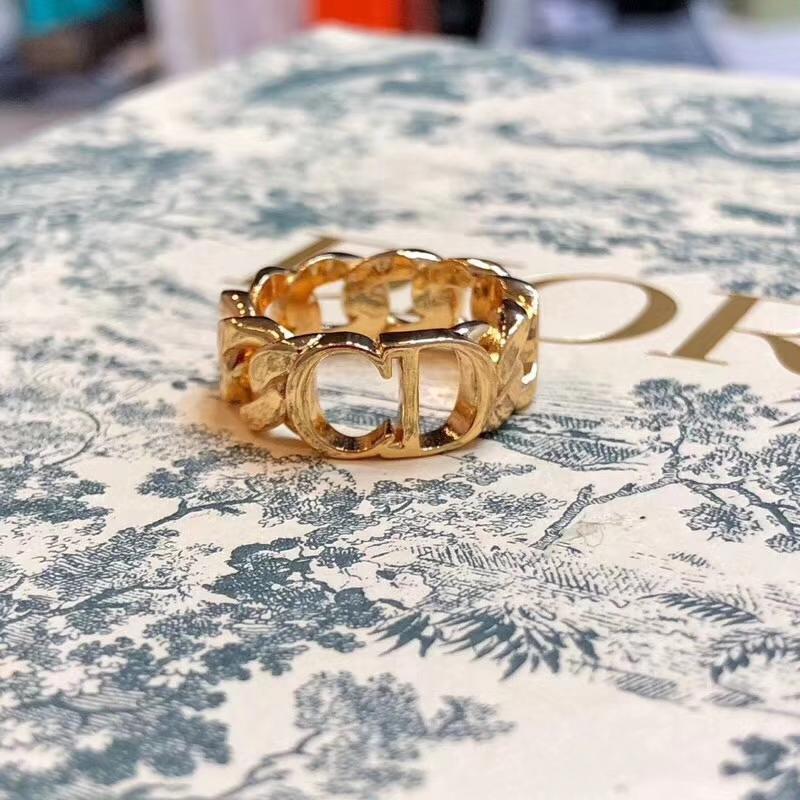 DR09 Classic brass ring Jewelry