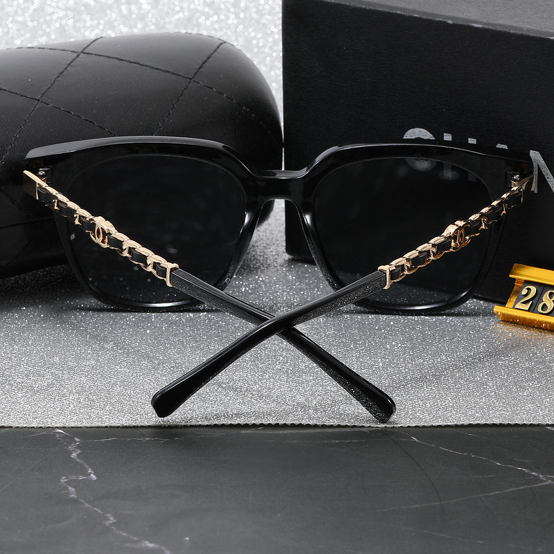 2811 Sunglasses with box
