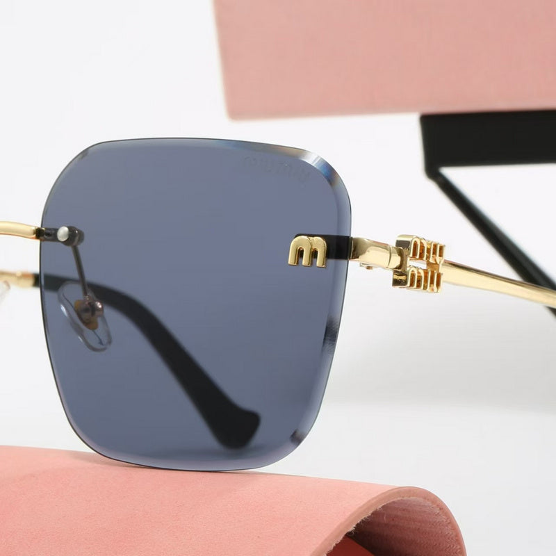 9177 Sunglasses with box