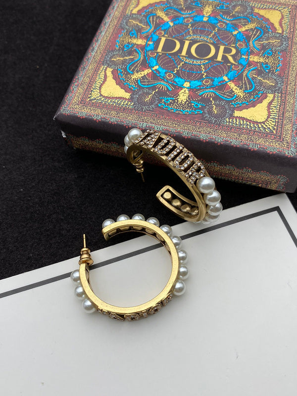 GE70 Pearl lettering vintage inlaid half-loop stud earrings Jewelry