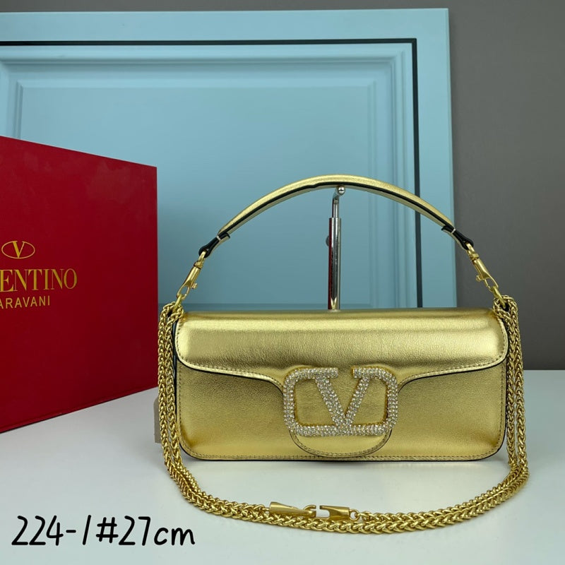 LVP6 bag 27-13-6cm Shoulder bags