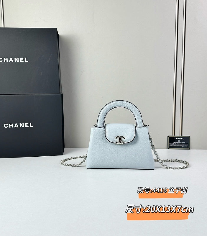 LCP112 bag 20-13-7cm Shoulder bags