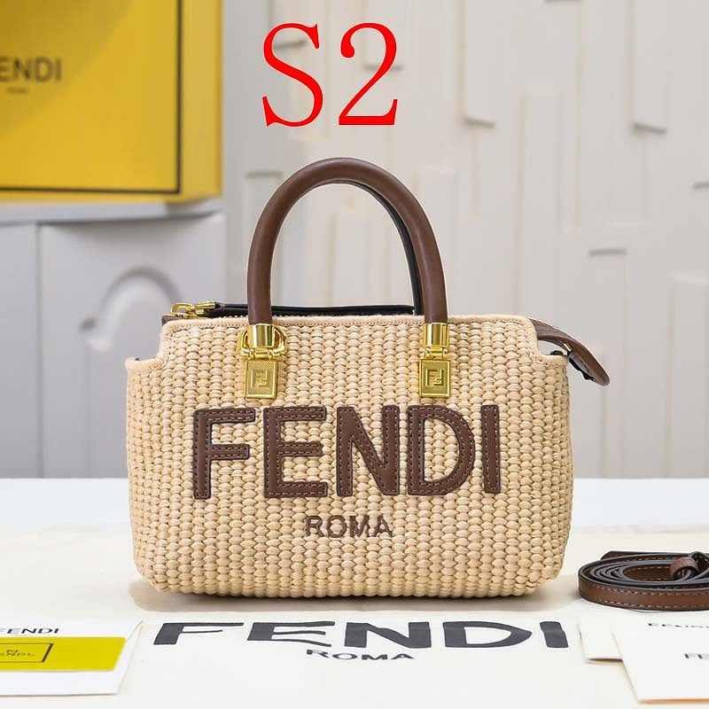 LFP32 bag 17-18-8cm Hand bag