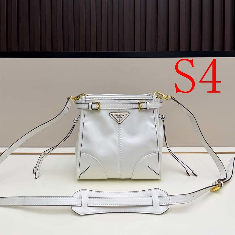 LPP29 bag 19.5-20-8cm Shoulder bags