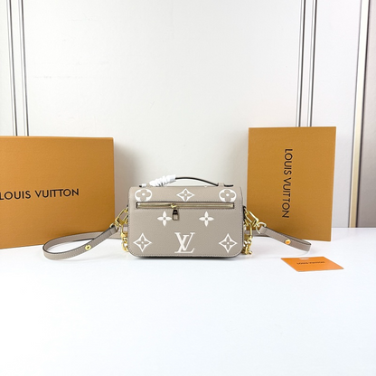LLP317  bag 21.5-13.5-6cm Shoulder bags