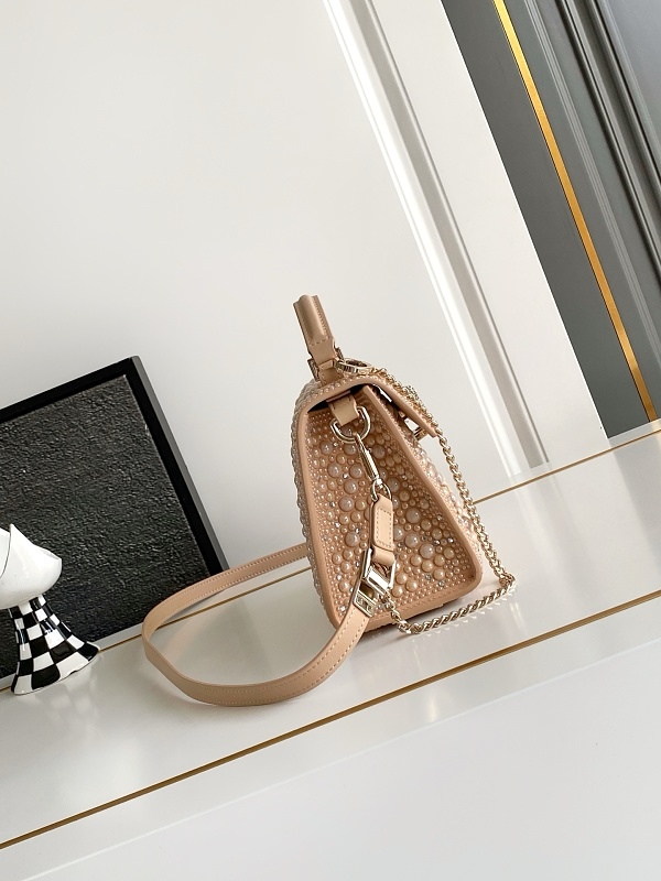 LVP9  bag 19-13-9 cm Shoulder bags