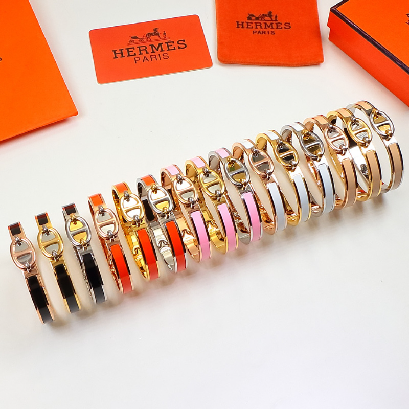 HB57 Classic Pig Nose H Logo Bracelet, High Quality Jewelry Gift for Women