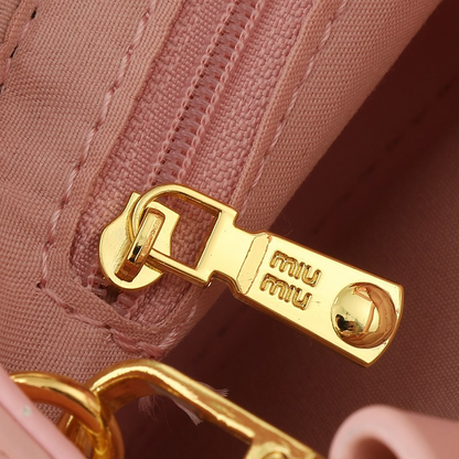 LMP20 bag 20-4-13CM Hand bag