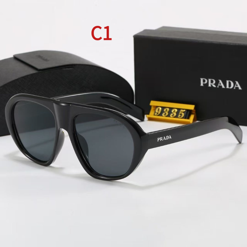 9885 Sunglasses with box