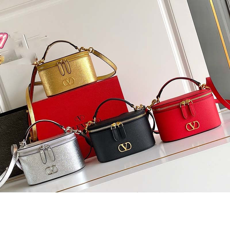 LVP2 bag17-10- 9cm  Shoulder bags