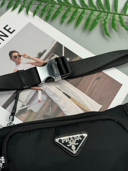 LPP30 bag 20-14-4cm Shoulder bags