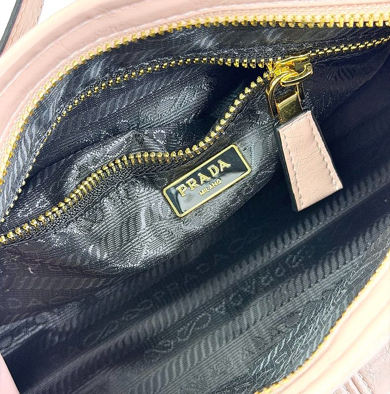 LPP41 bag 26-14-12cm Shoulder bags