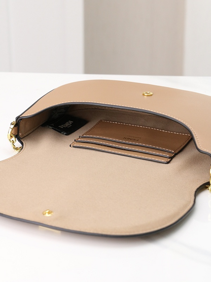 LFP44  bag 21-4-11cm Shoulder bags
