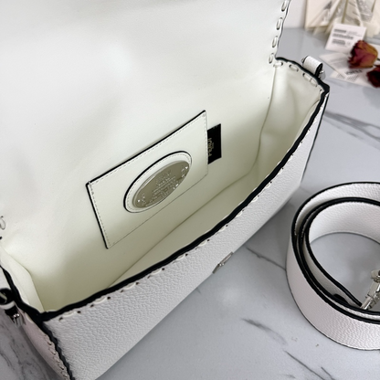 LFP30 bag 27-15-6CM Shoulder bags