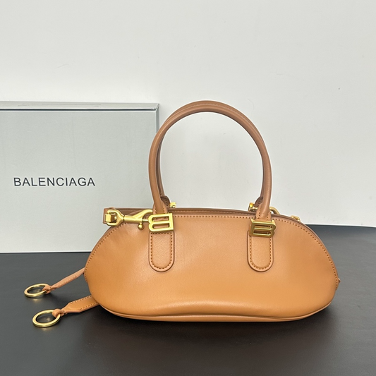 LBP13 bag 30-13-16cm Handbag