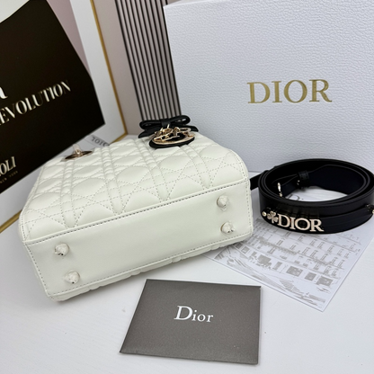 LDP31 bag 20-17-8cm Hand bag