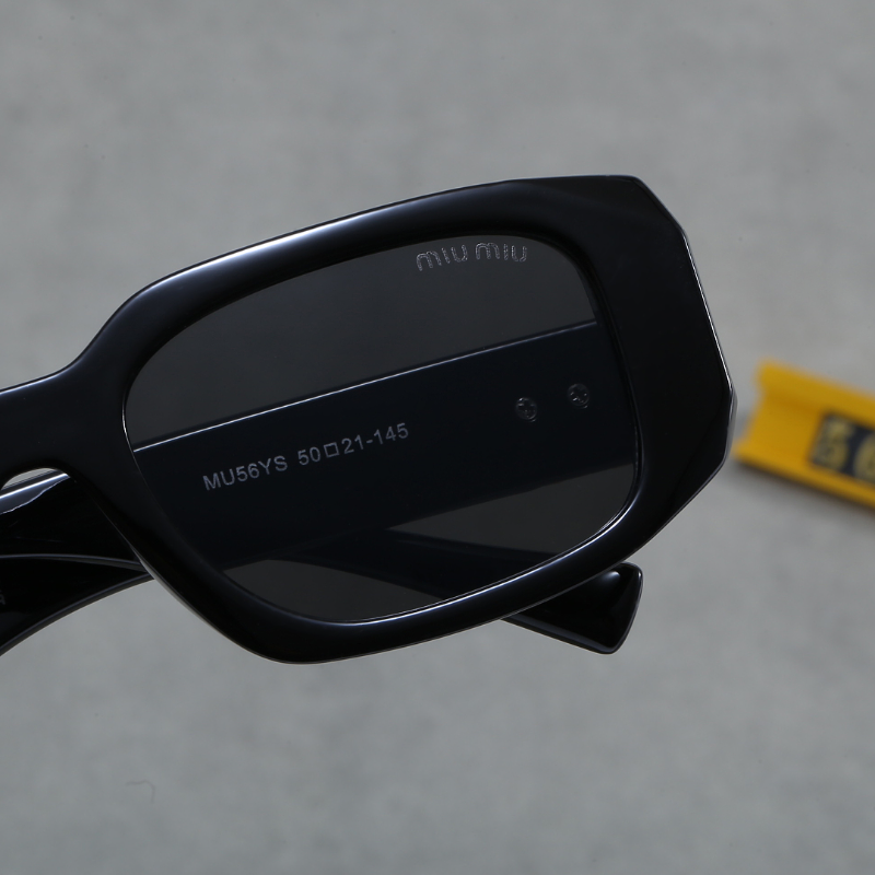 56  Sunglasses with box