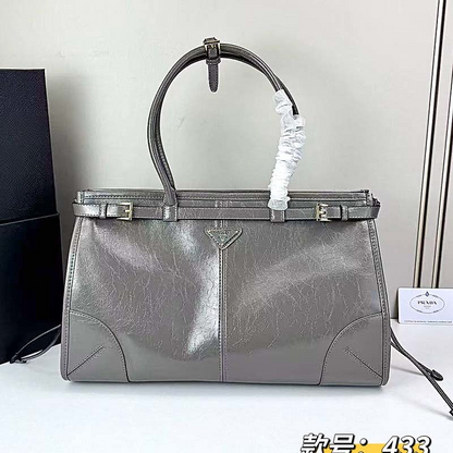 LPP43 bag 38-25-13cm Hand bag