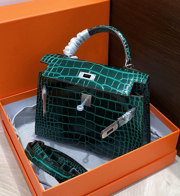 LHP15  Bag 22-7-16CM Handbag Bags