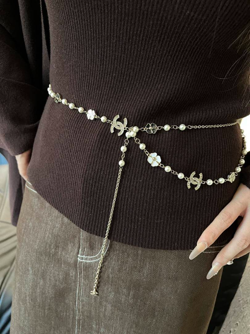 X708  Women's necklace, sweater chain, one three piece jewelry